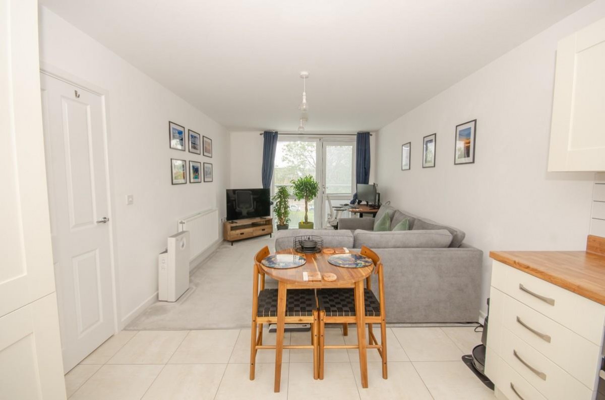 Buttercup Crescent, Lyde Green, Bristol, BS16 7LE