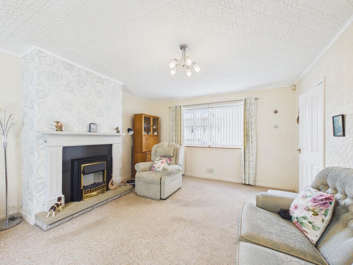 Powell Road, Bingley