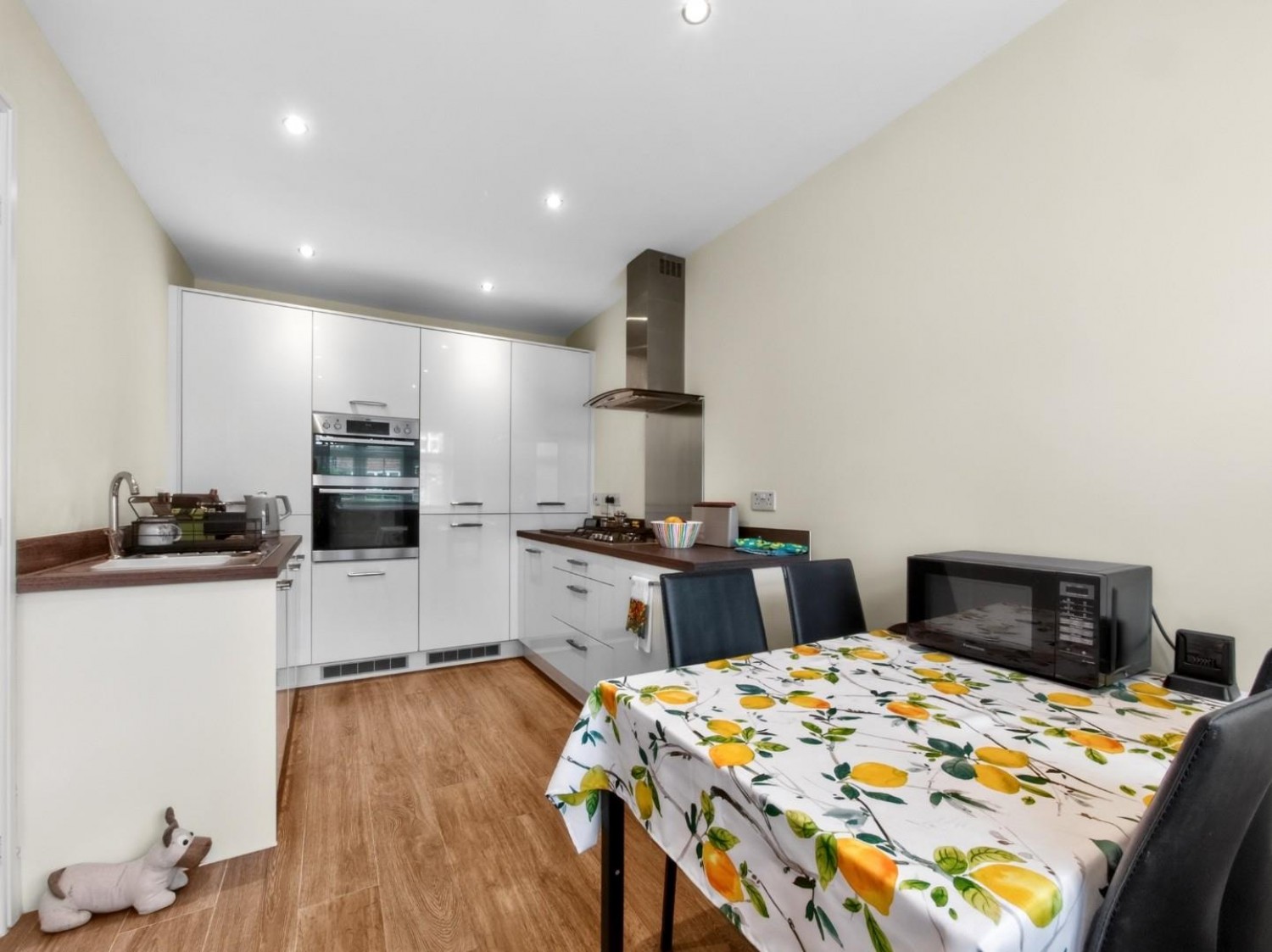 Farro Drive, York