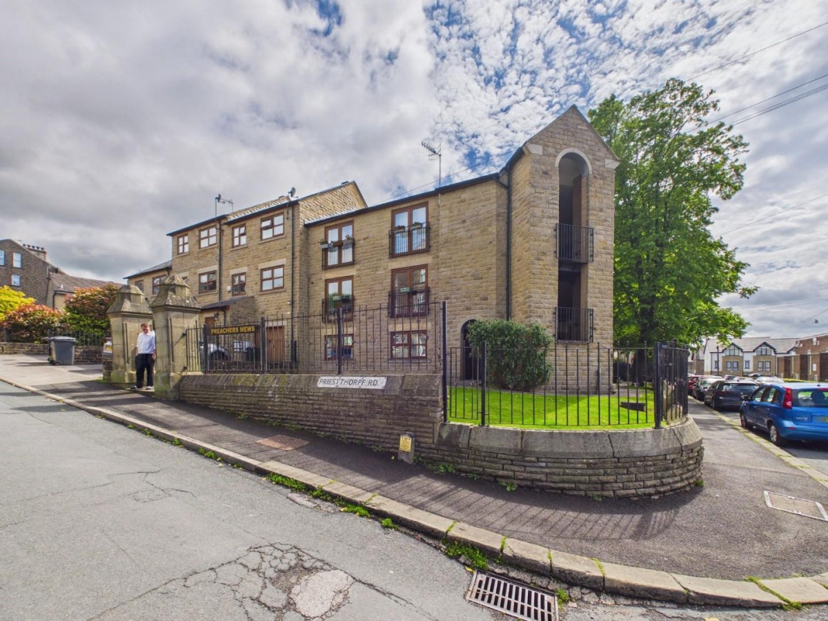 Preachers Mews, Priestthorpe Road, Bingley