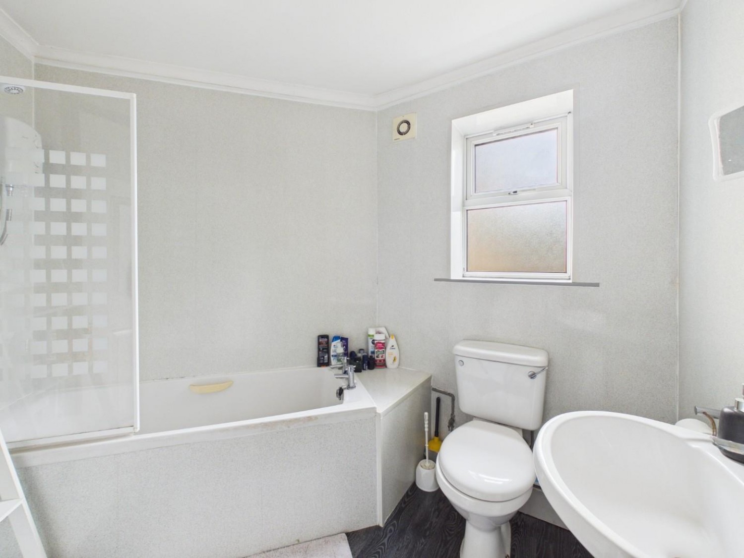 1 bedroom Flat to let in Preachers Mews, Priestthorpe Road, Bingley
