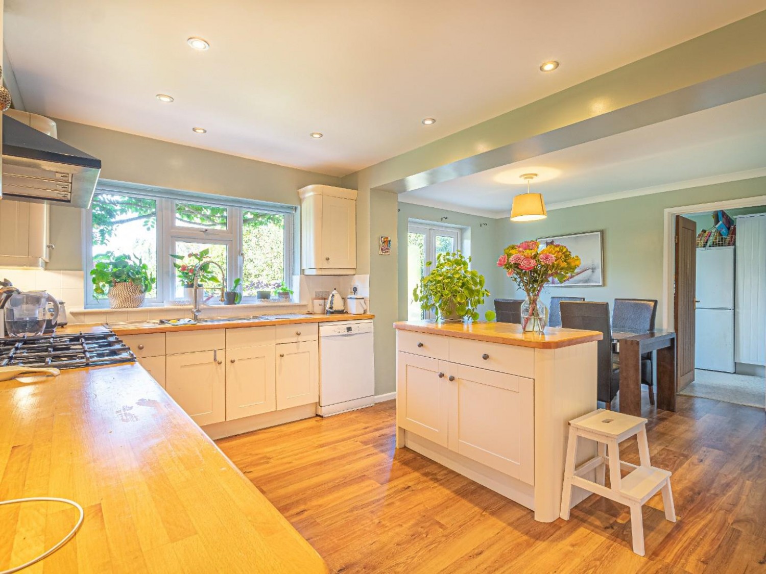 5 bedroom House to let in Tythe Close, Stewkley, Leighton Buzzard