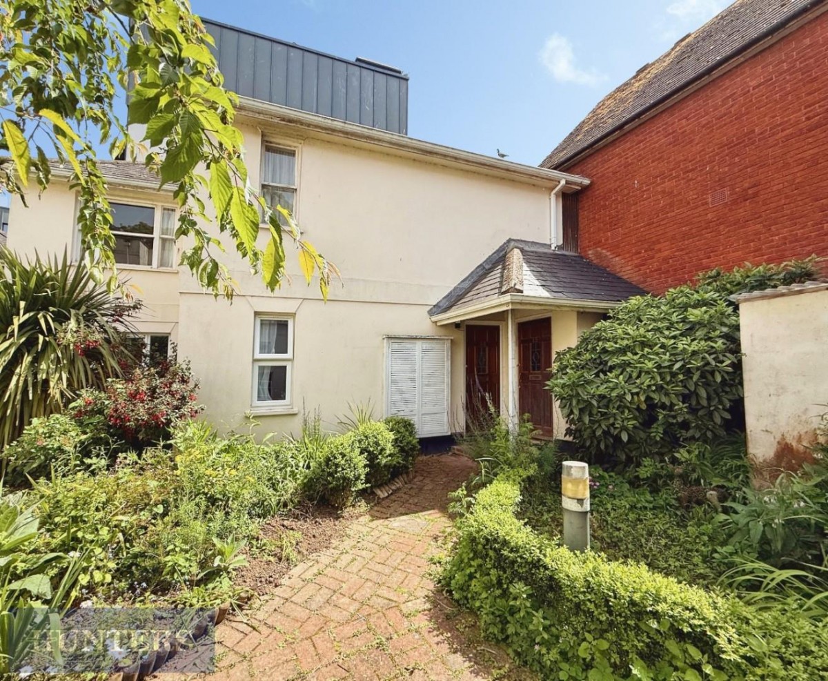 Bartholomew Street East, Exeter, EX4 3BH