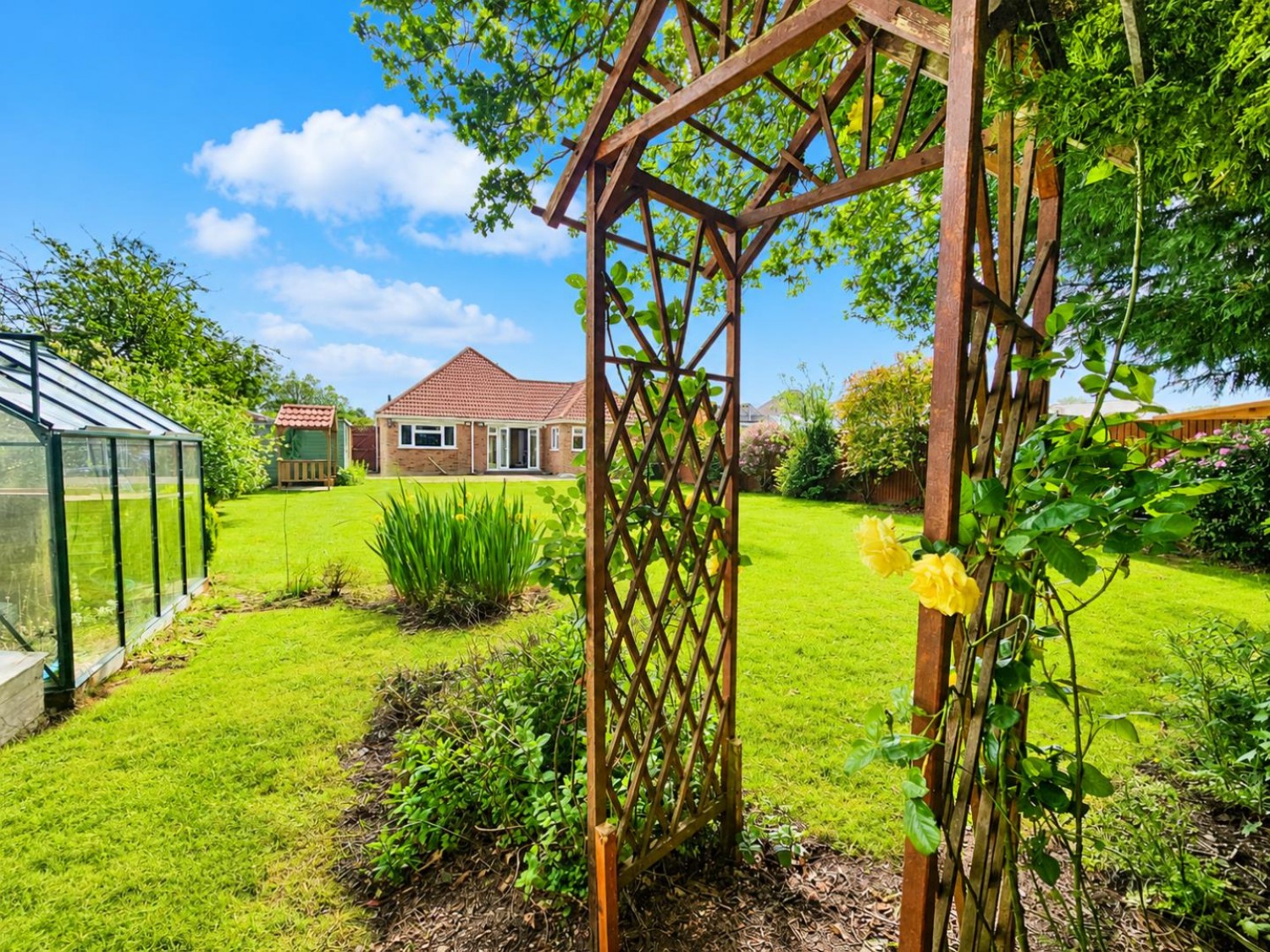 Ashford Road, Kingsnorth