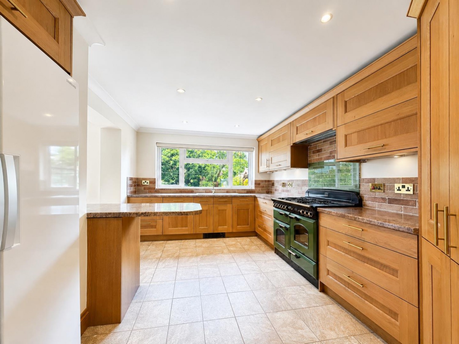 Ashford Road, Kingsnorth