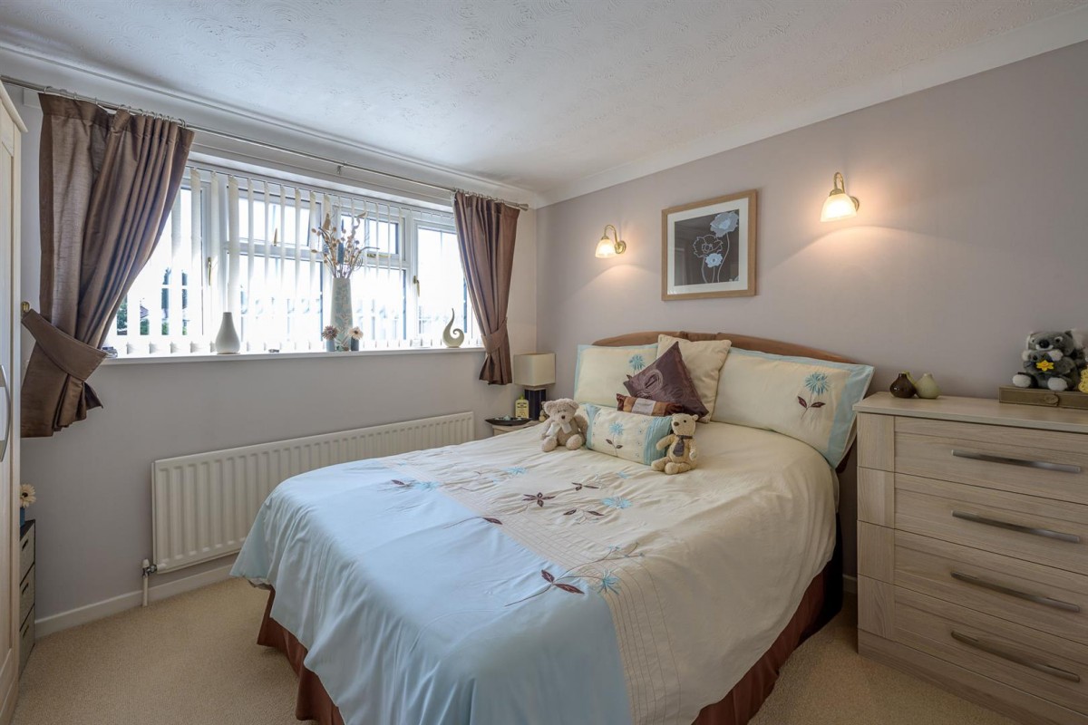 Prosper Meadow, Kingswinford, DY6 8BA