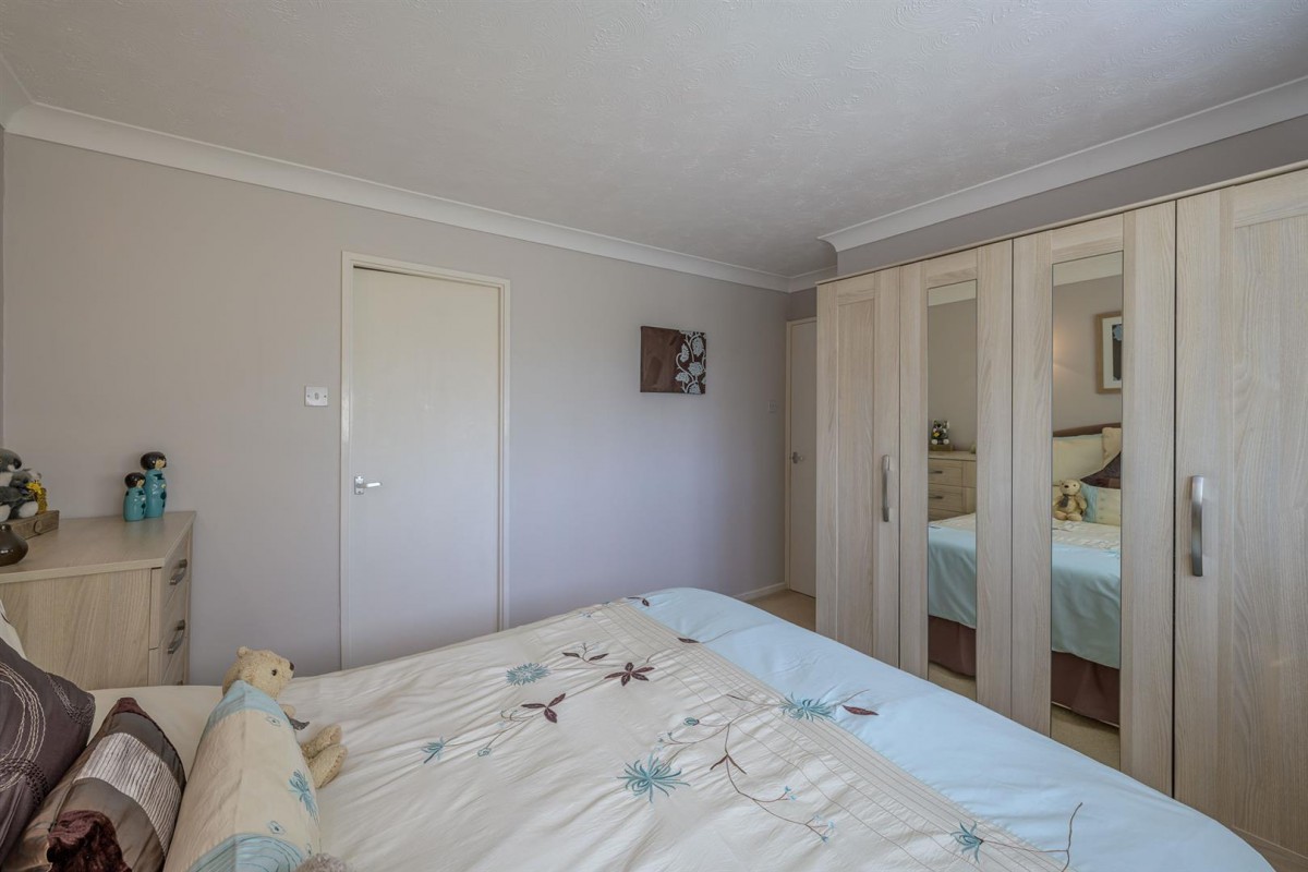Prosper Meadow, Kingswinford, DY6 8BA