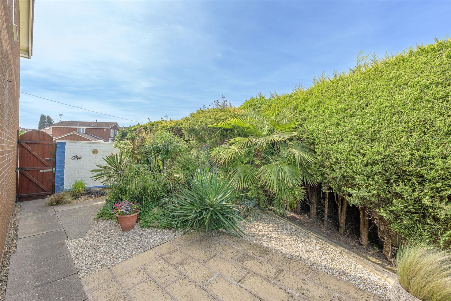 Prosper Meadow, Kingswinford, DY6 8BA
