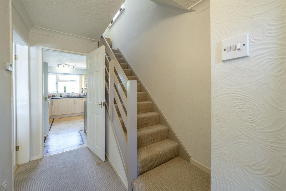 Prosper Meadow, Kingswinford, DY6 8BA