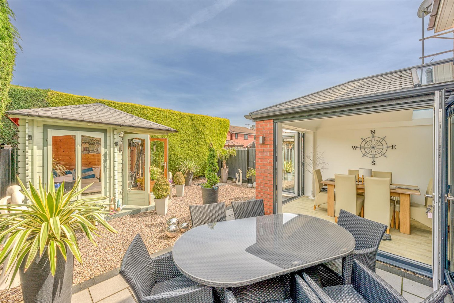 Ibis Gardens, Kingswinford, DY6 8XS
