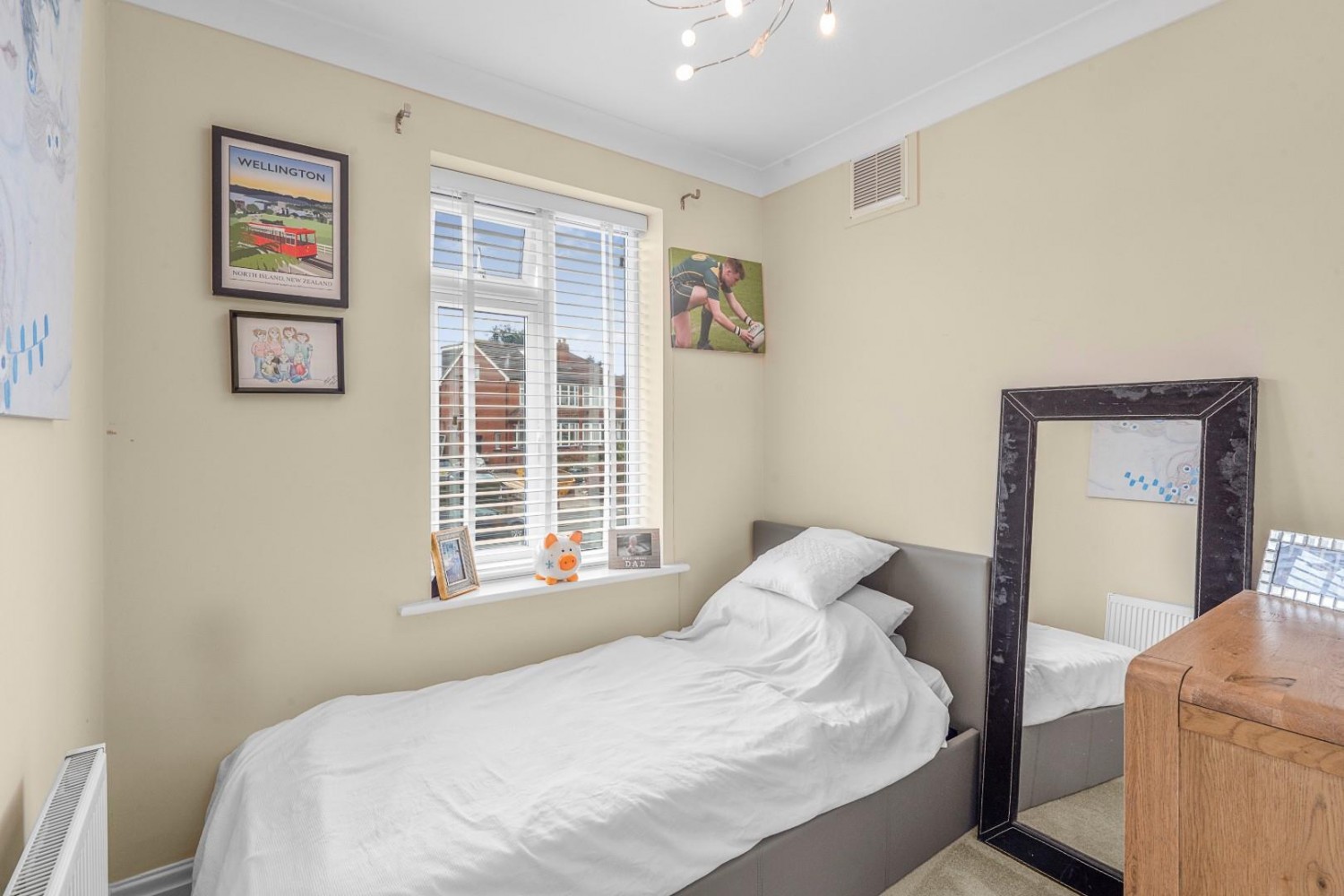 Kedleston Road, Roundhay, Leeds