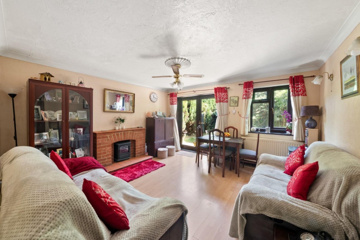 Minet Drive, Hayes