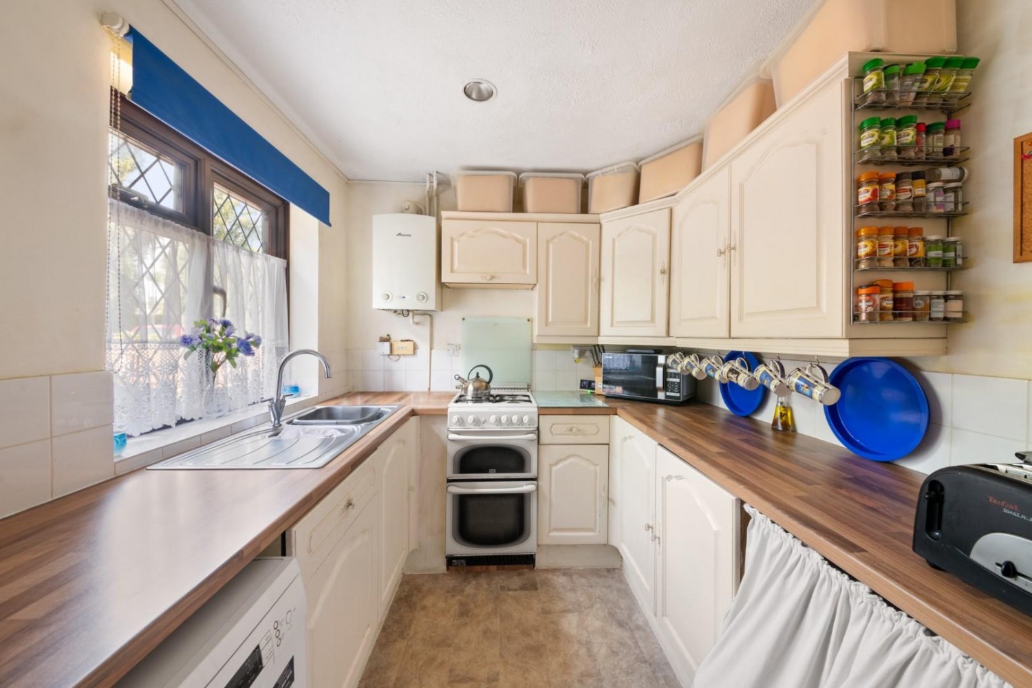 Minet Drive, Hayes