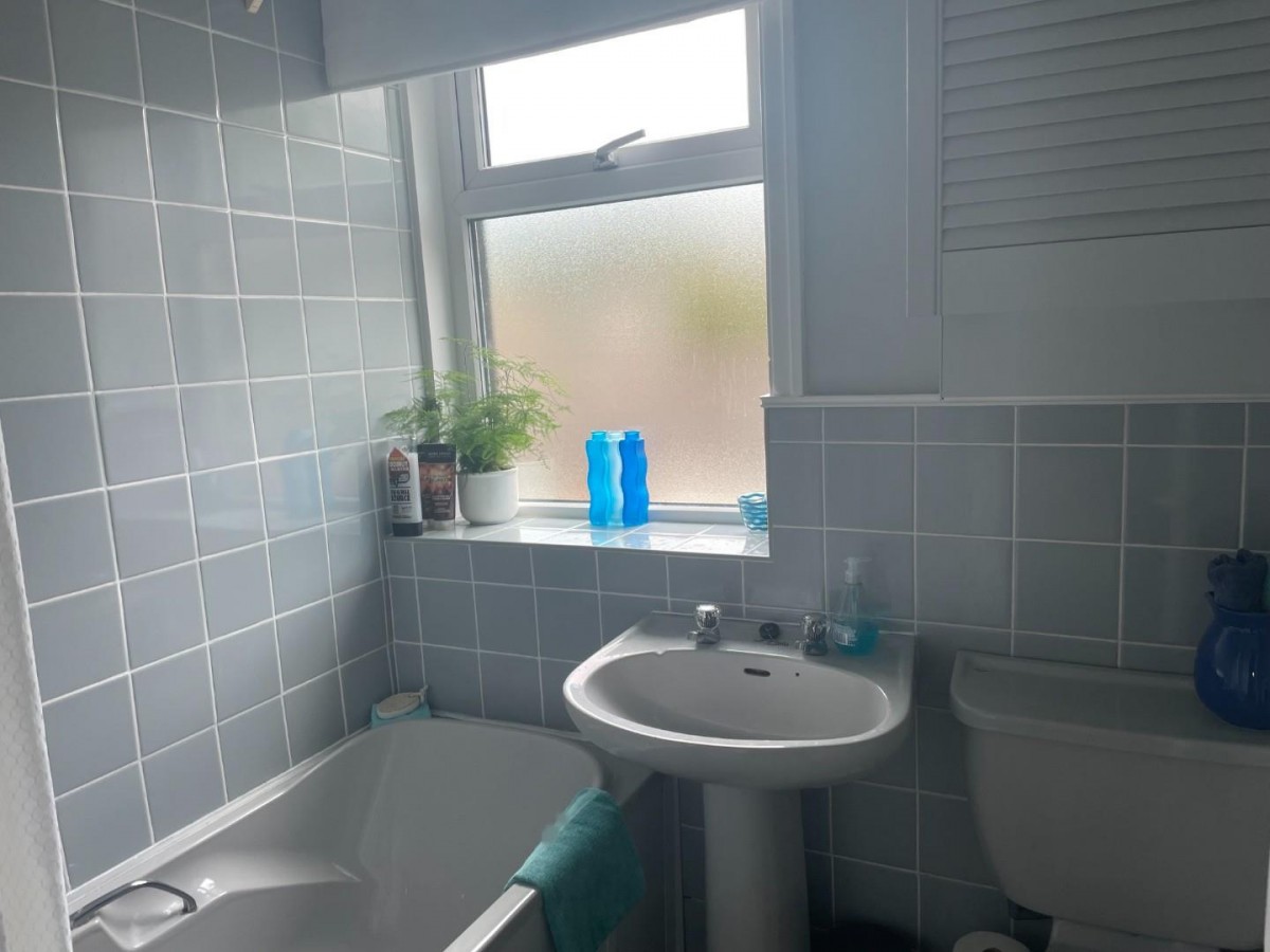 Carlton Grange, Yeadon, Leeds