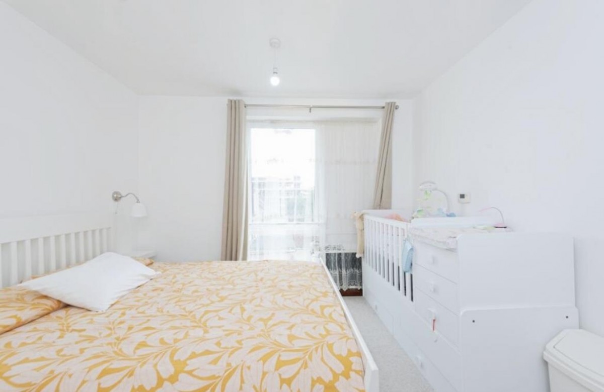 Alderwick Drive, Hounslow