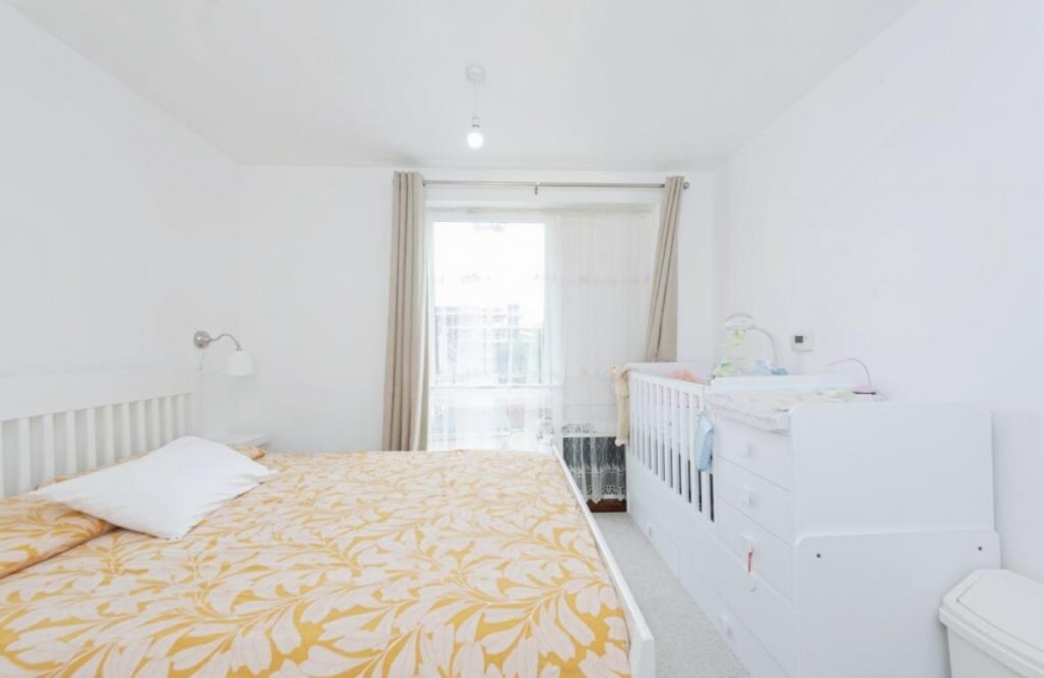 Alderwick Drive, Hounslow