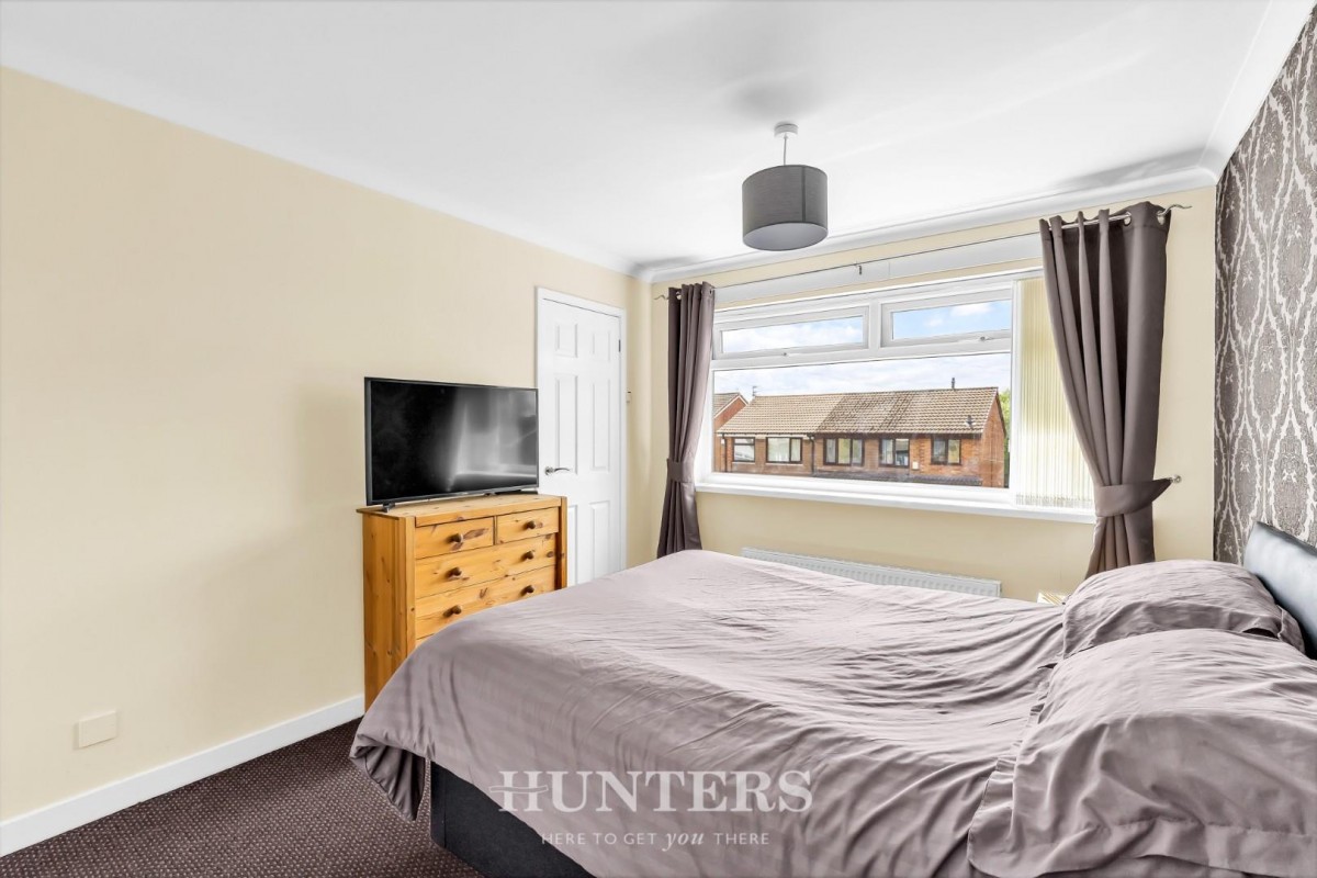 Summerfield Drive, Middleton M24