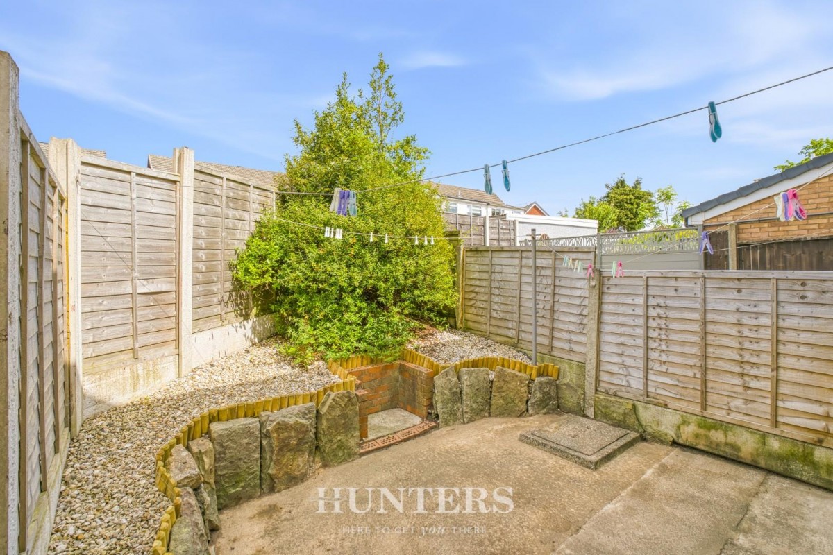 Summerfield Drive, Middleton M24