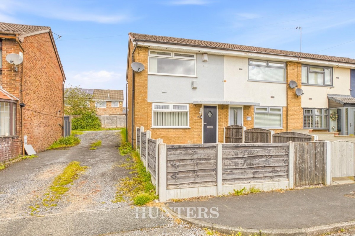 Summerfield Drive, Middleton M24