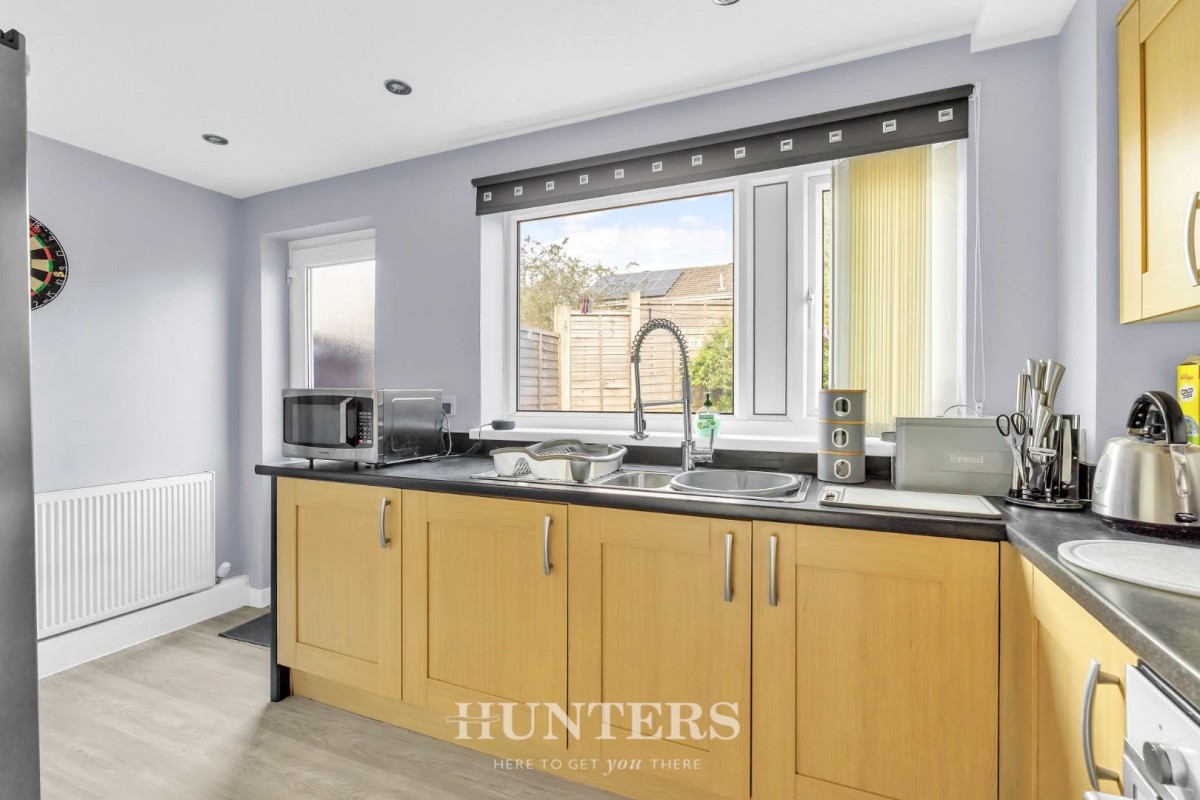 Summerfield Drive, Middleton M24