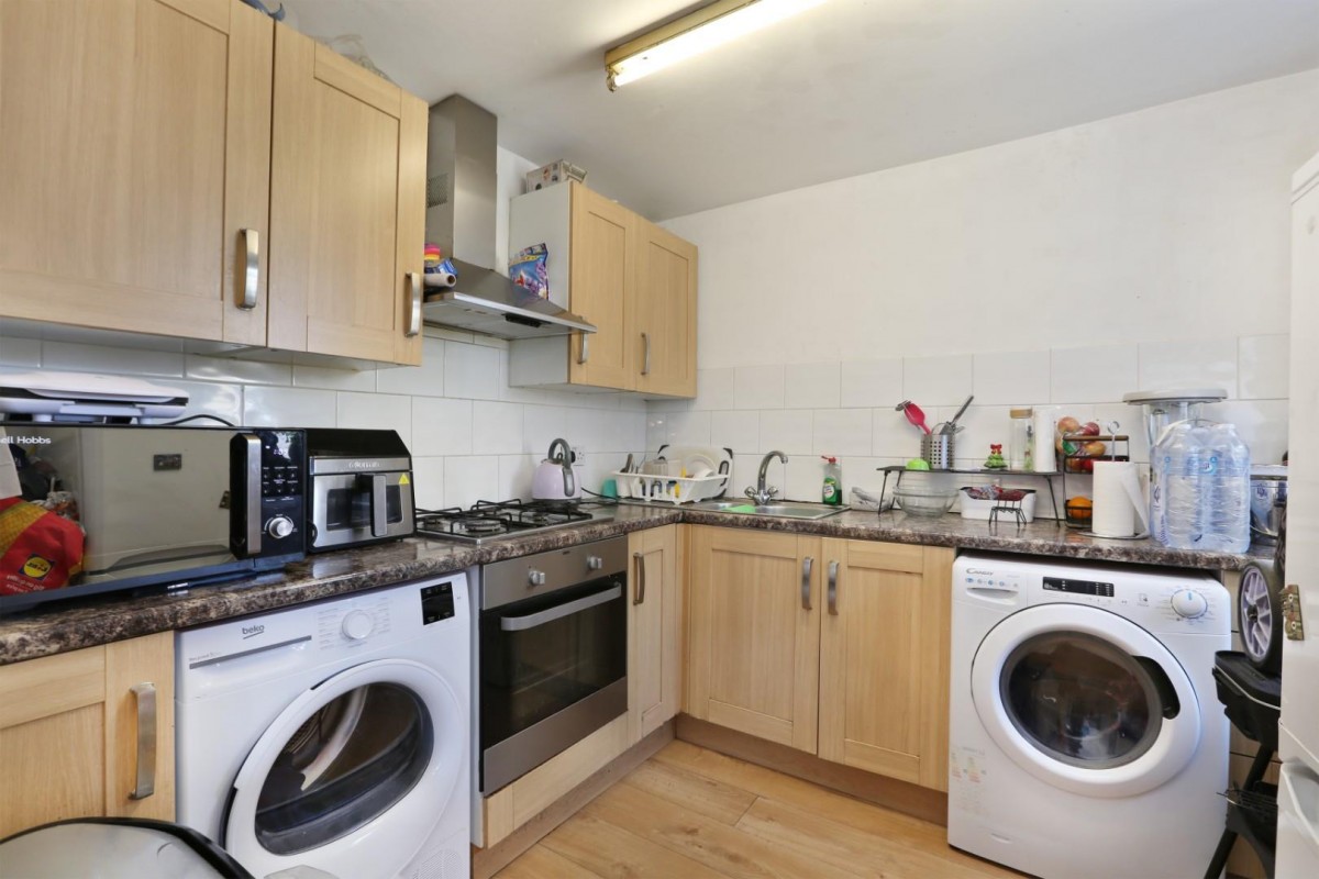 Coldharbour Lane, London, SE5