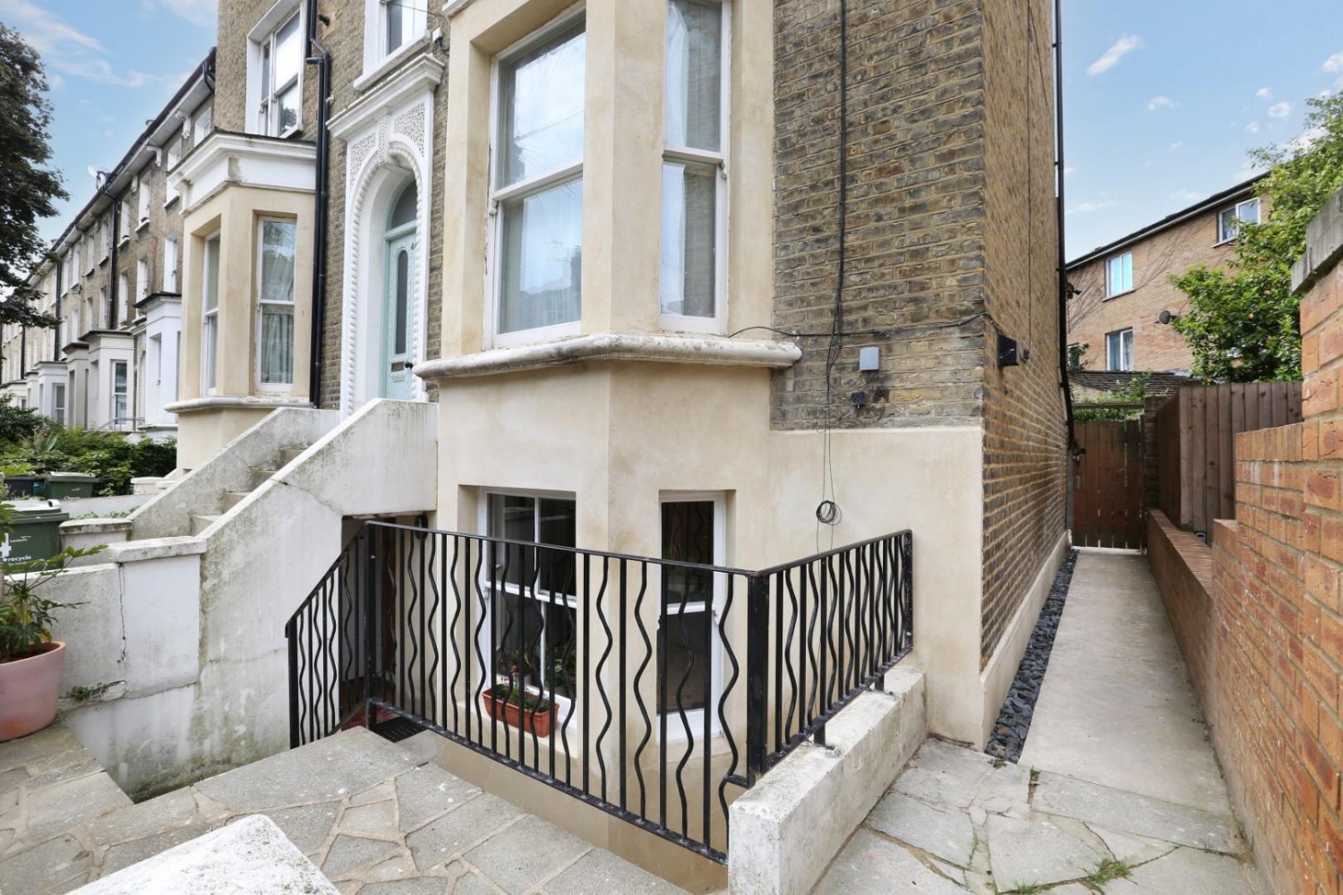 Eastlake Road, London, SE5