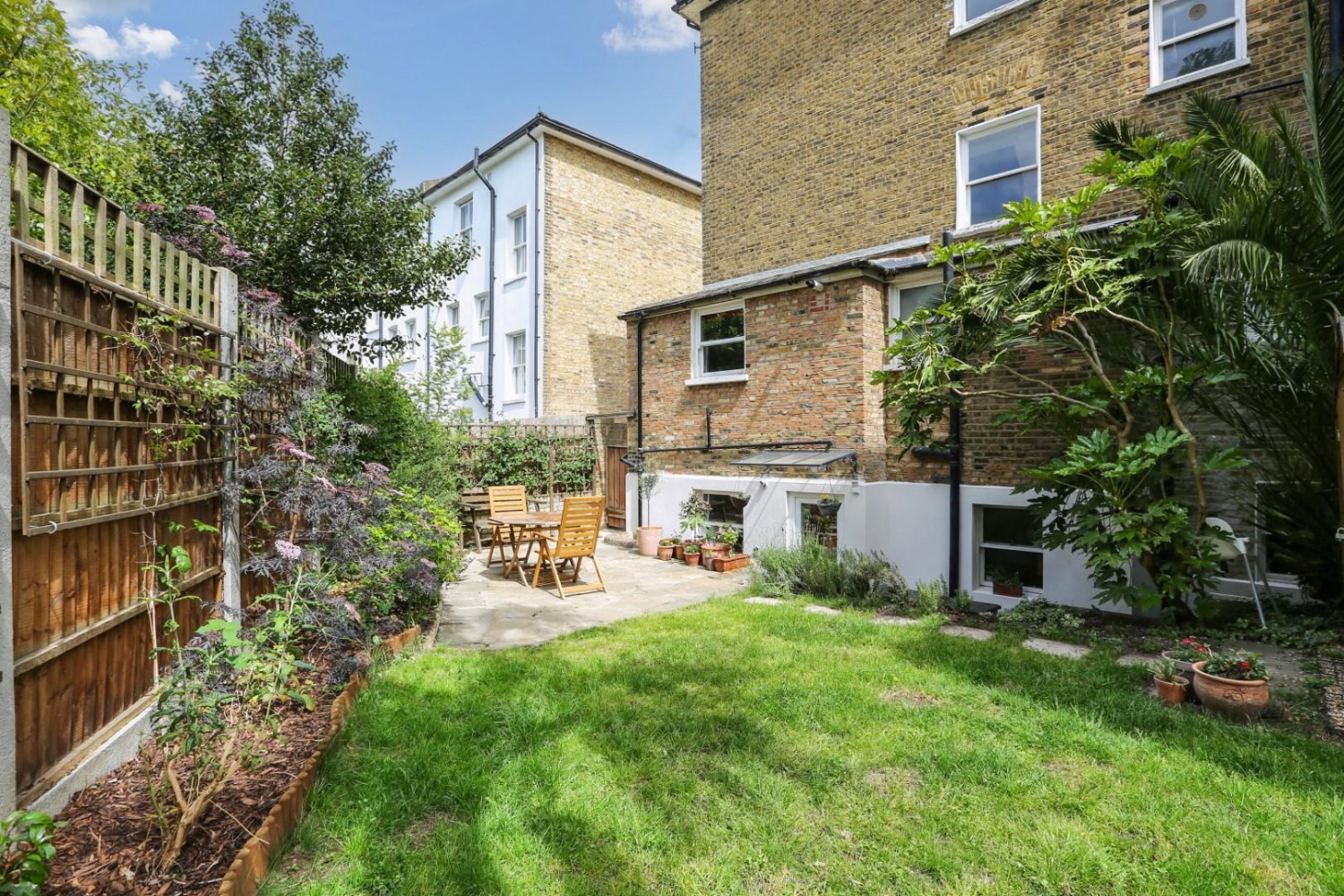 Eastlake Road, London, SE5