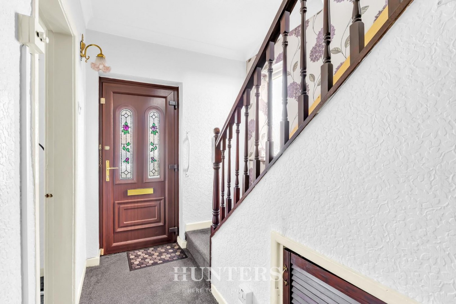 Monmouth Street, Middleton M24