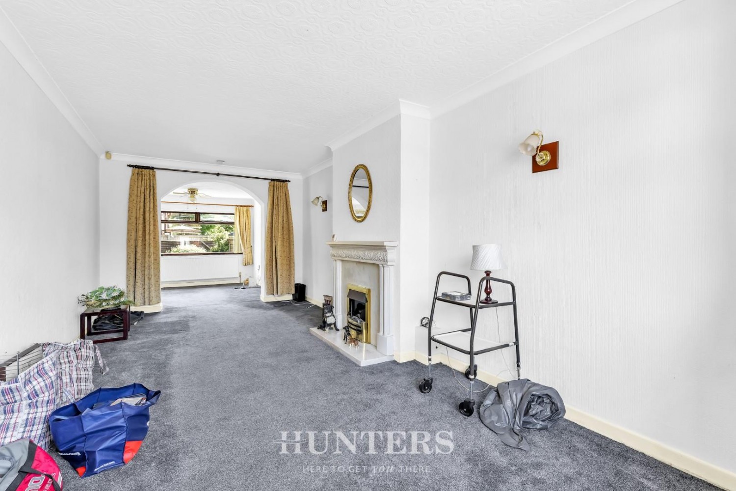 Monmouth Street, Middleton M24