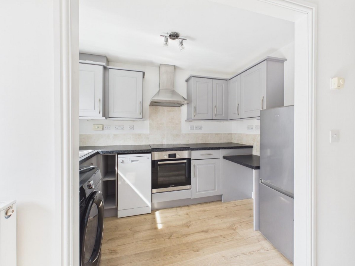 Tundra Grove, Eldwick, BD16 3QG