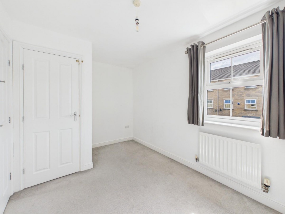 Tundra Grove, Eldwick, BD16 3QG