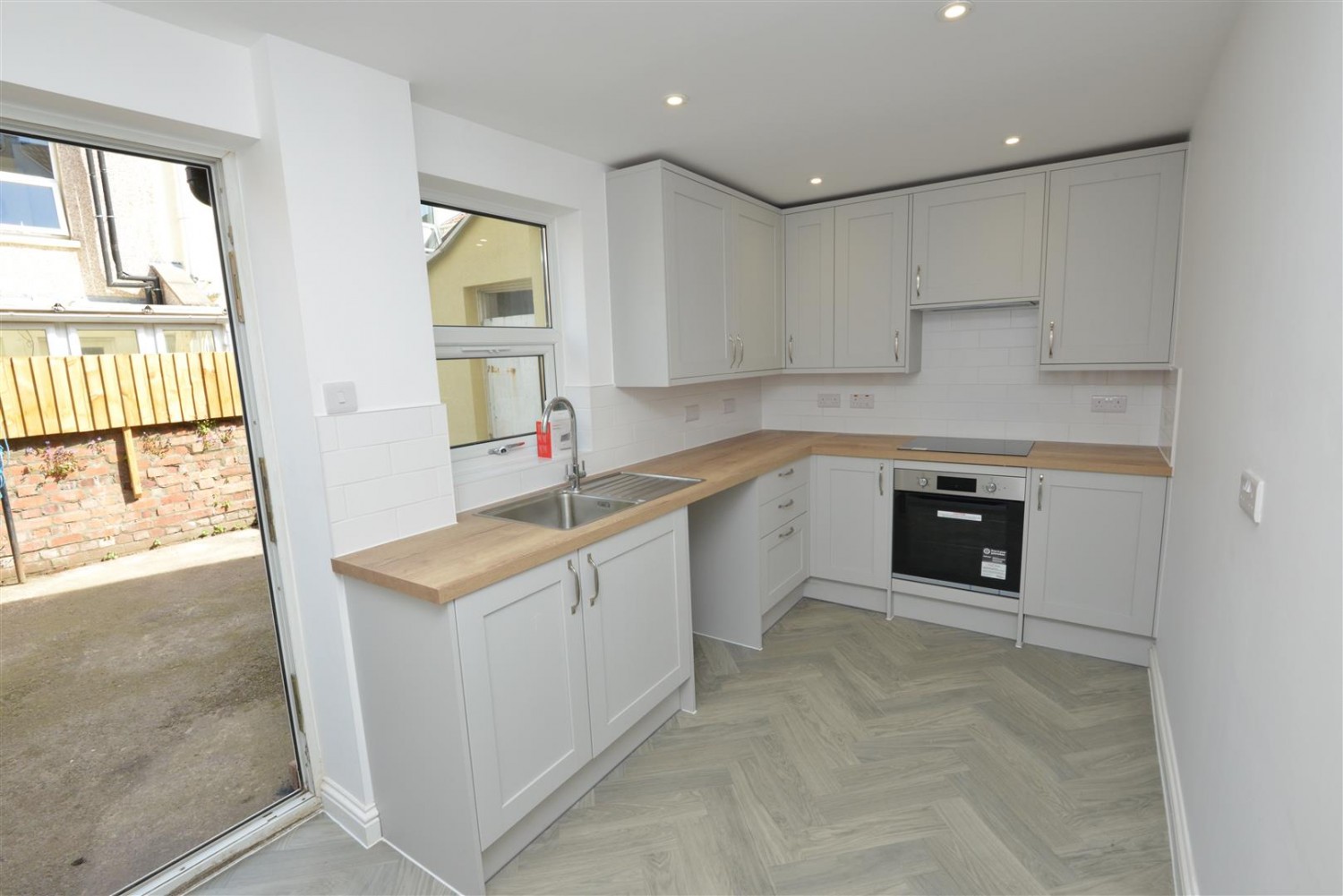 Barratt Street, Easton, Bristol, BS5 6DE