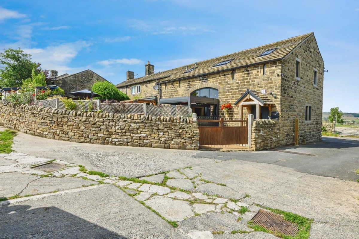 Wilsden Hill, Wilsden, Bradford