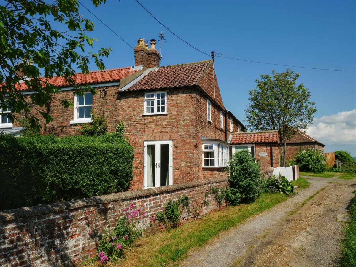 Low Street, Husthwaite, York