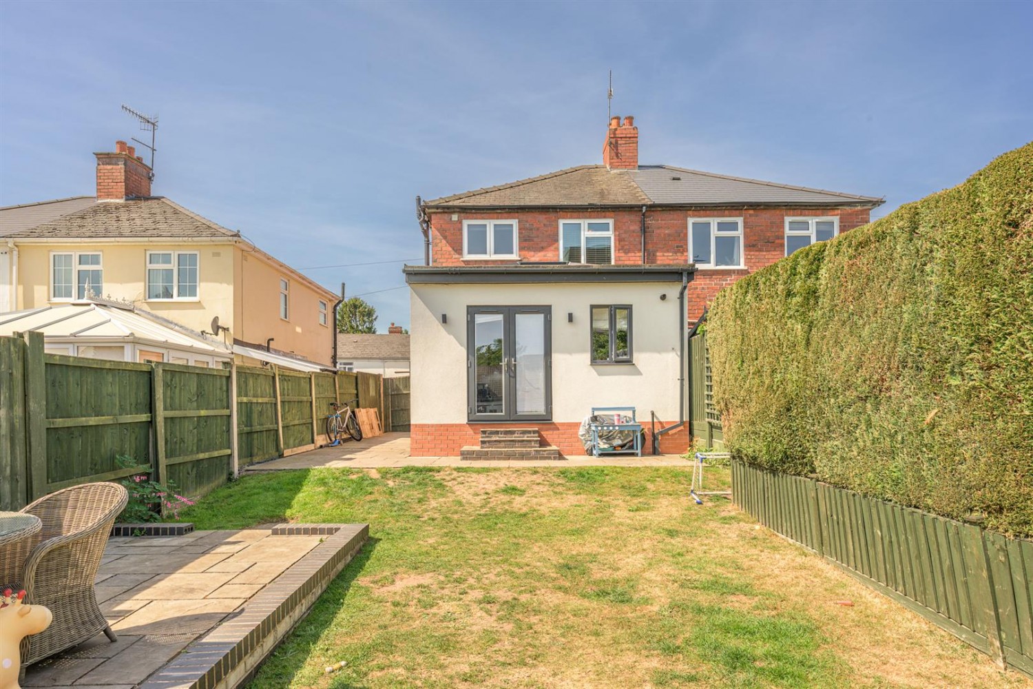 Laburnum Street, Wollaston, Stourbridge, DY8 4NX