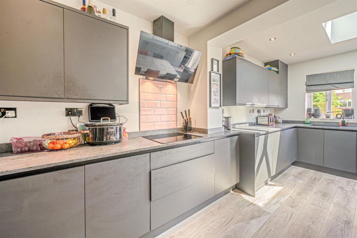 Laburnum Street, Wollaston, Stourbridge, DY8 4NX