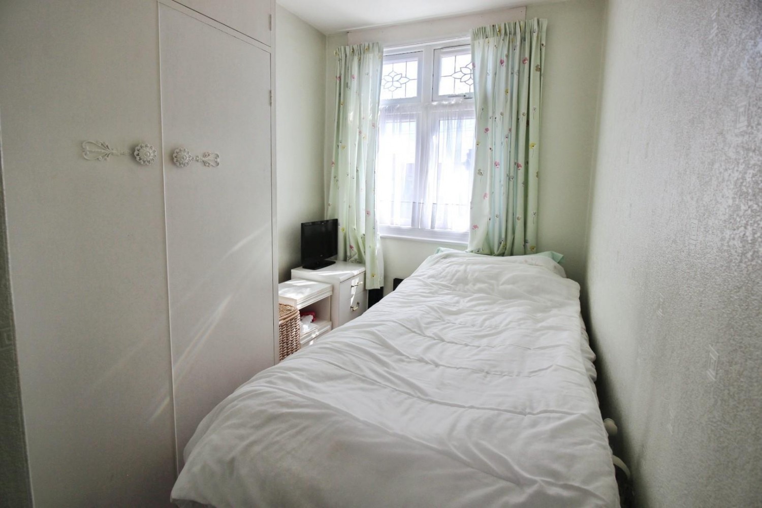 Amberley Road, London