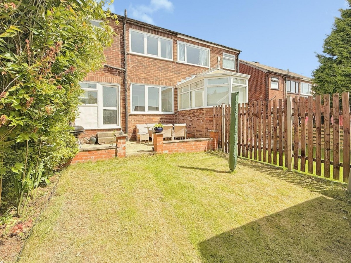 Somerdale Grove, Bramley, LS13 4SD