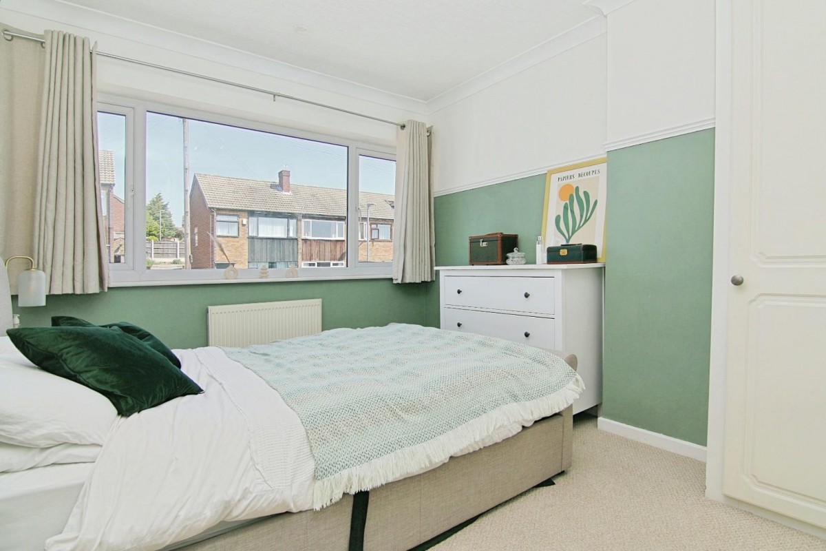 Somerdale Grove, Bramley, LS13 4SD