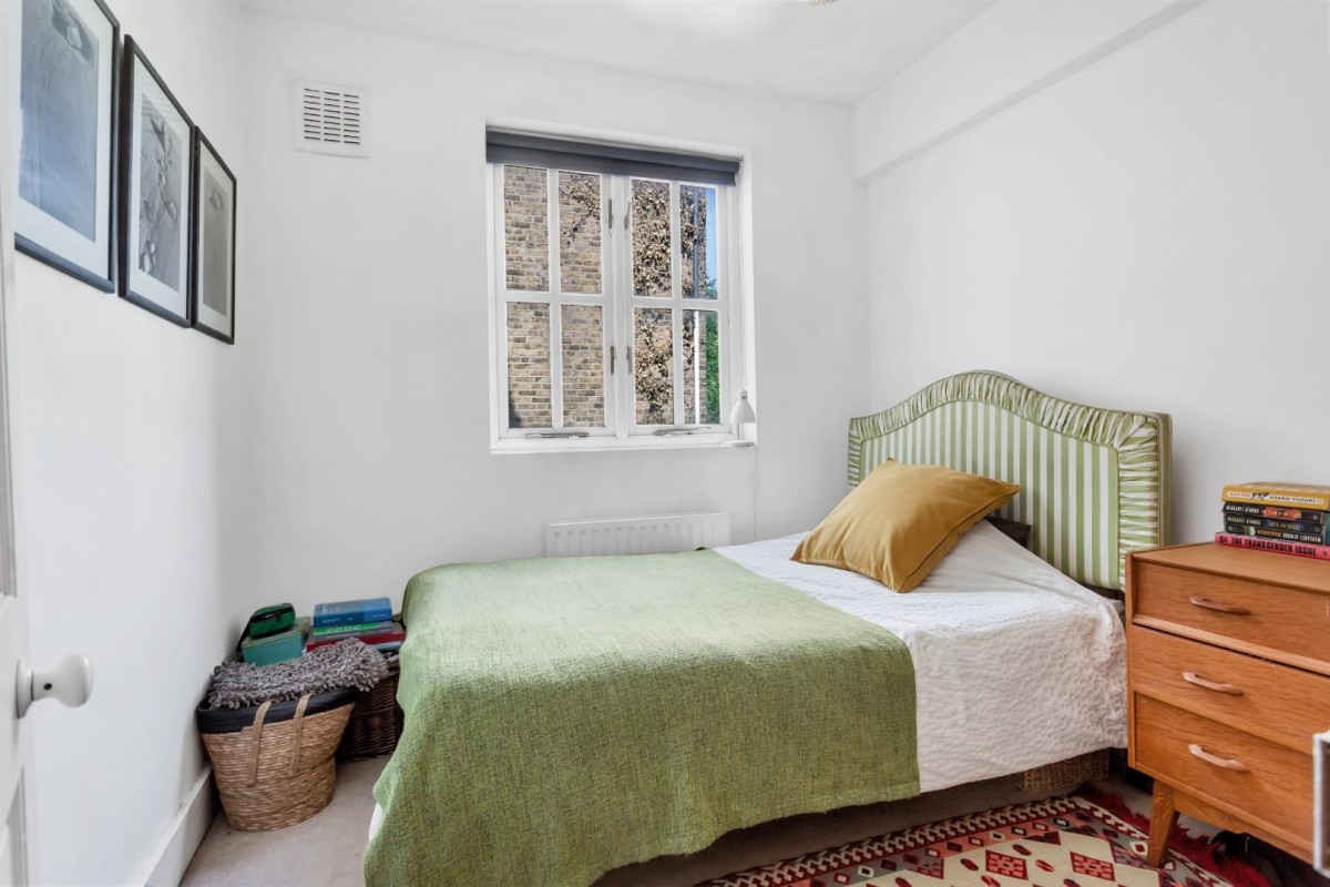 Palatine Road, London, N16