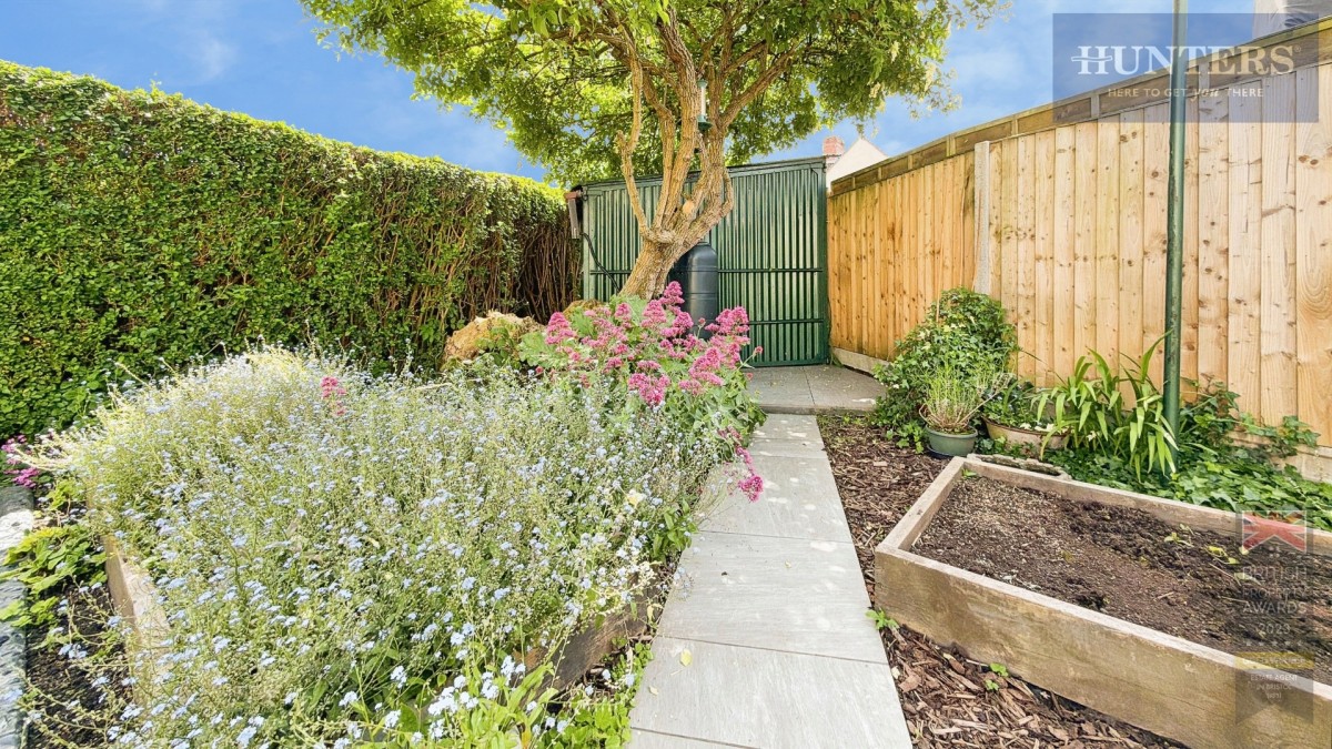 Sidmouth Road, Bedminster, BS3 5HT