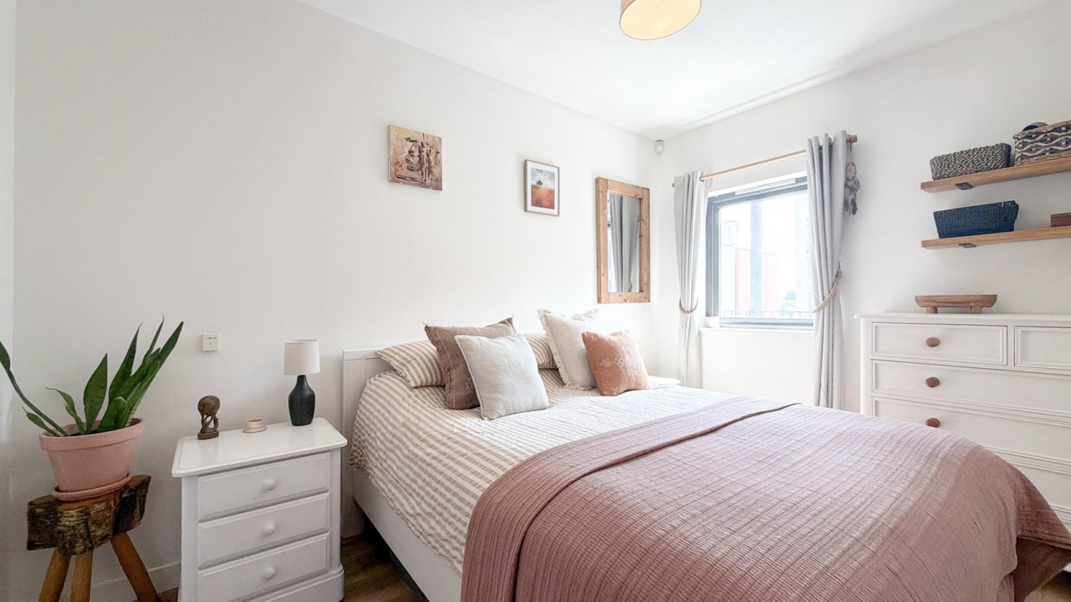 21 West, Skypark Road, Bedminster, BS3 3NA