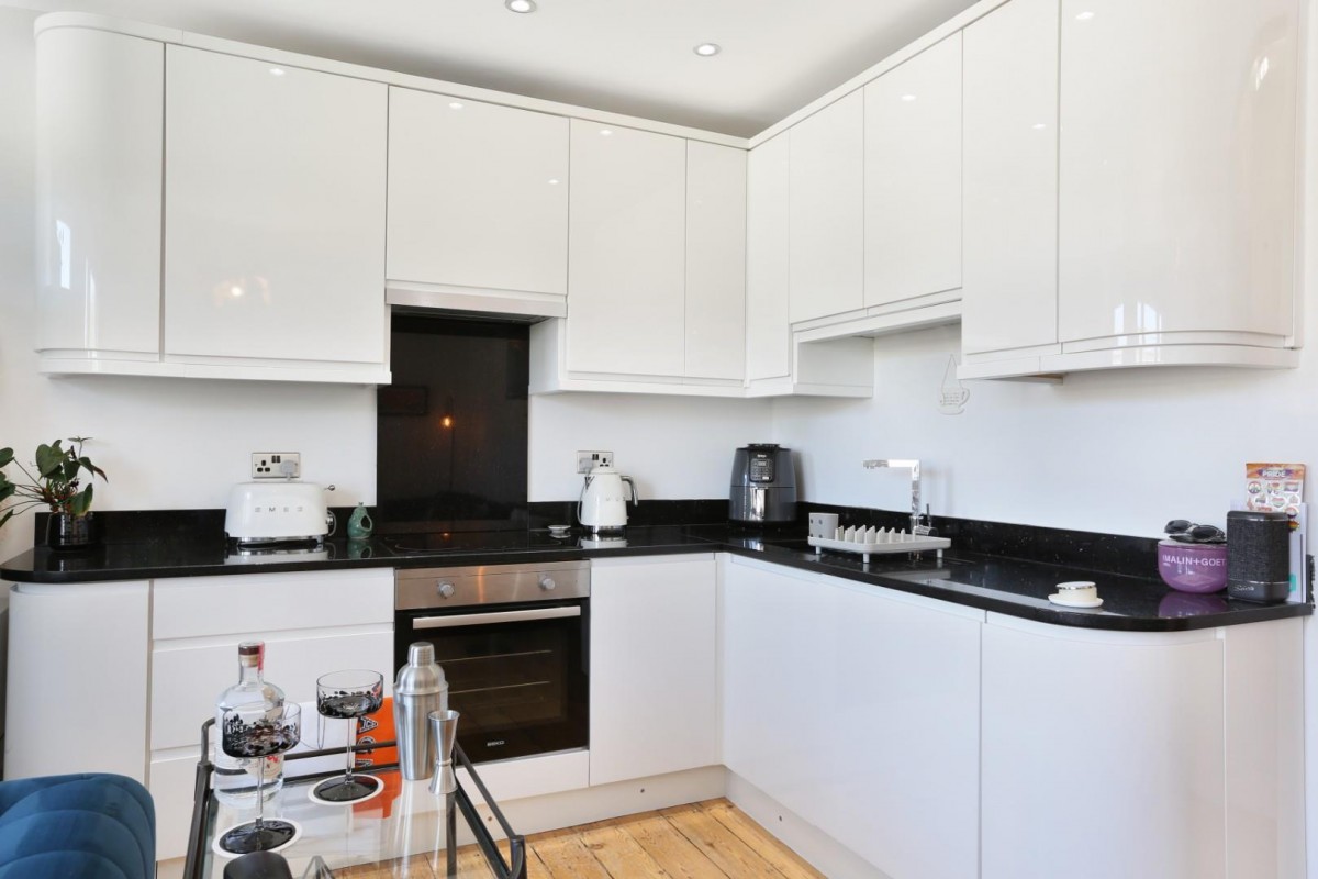 Coldharbour Lane, London, SE5