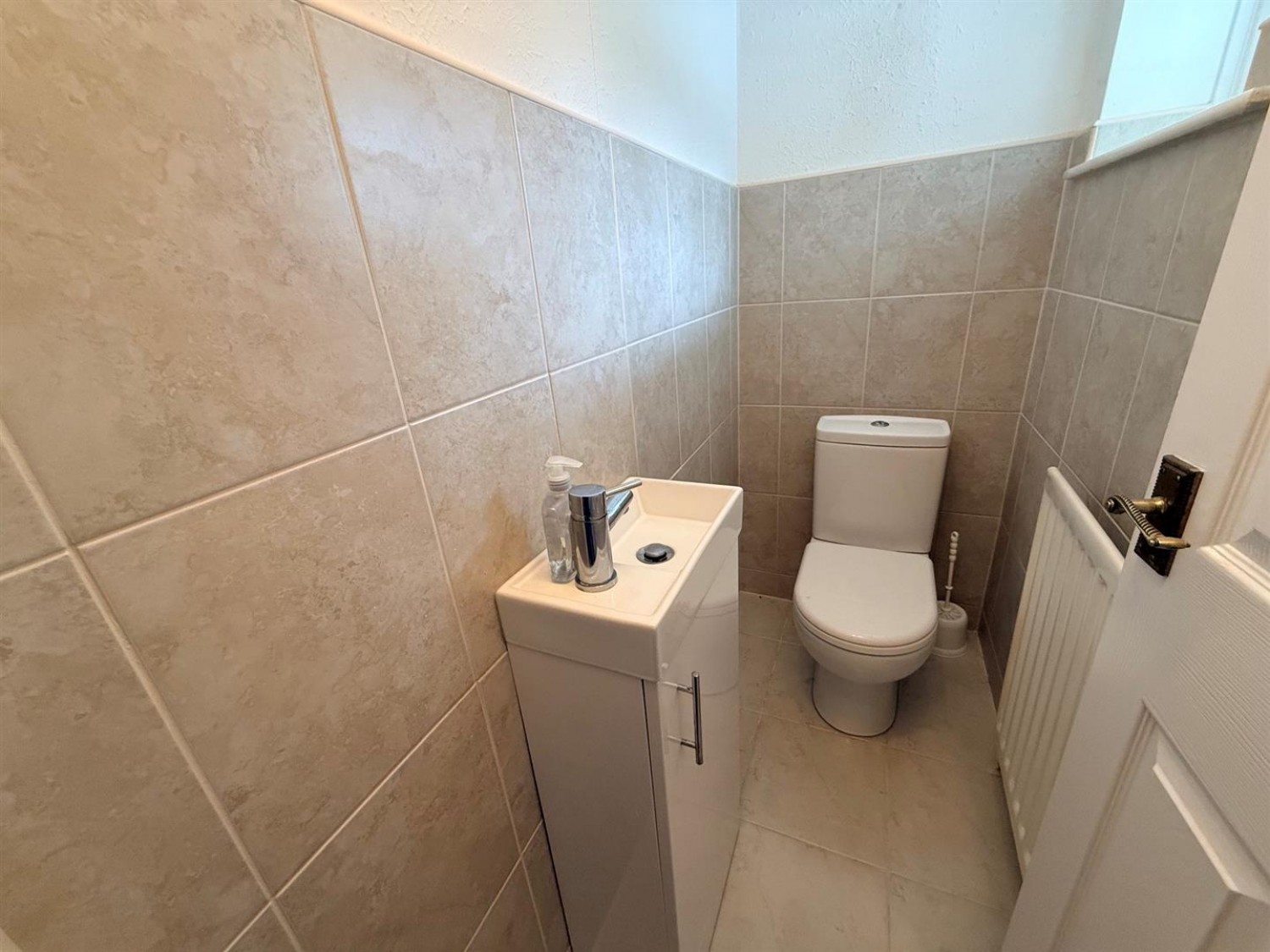 Colshaw Road, Stourbridge, DY8 3AS