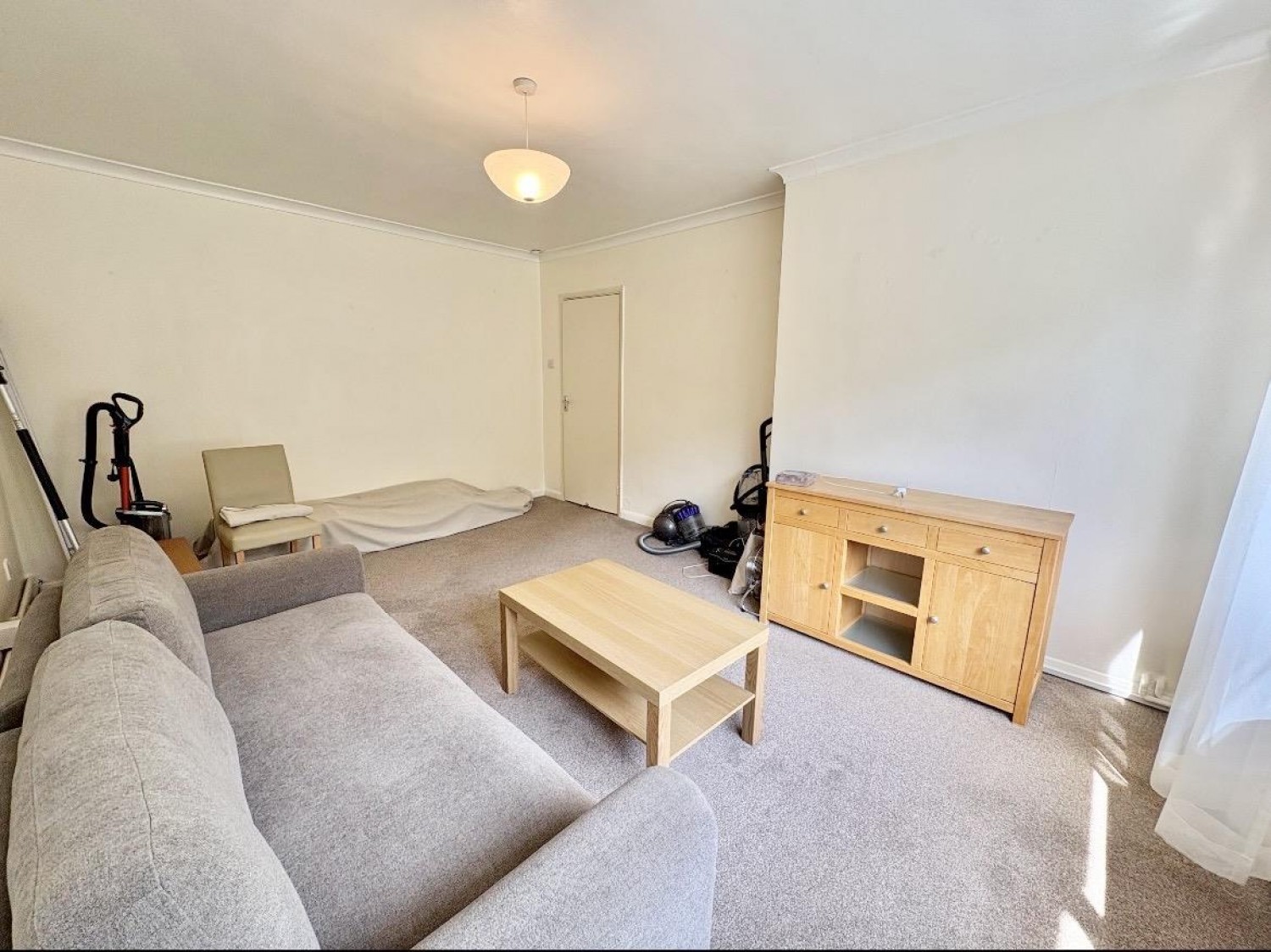 Shortlands Close, Harlington, Middlesex, UB3 5HF