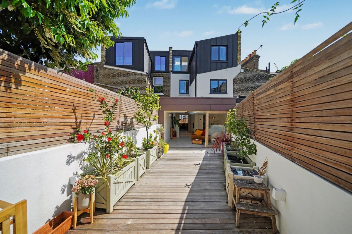 Hawksley Road, London, N16