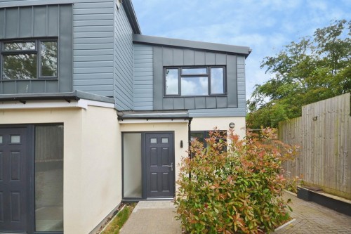 Dudley Close, Tilehurst, Reading