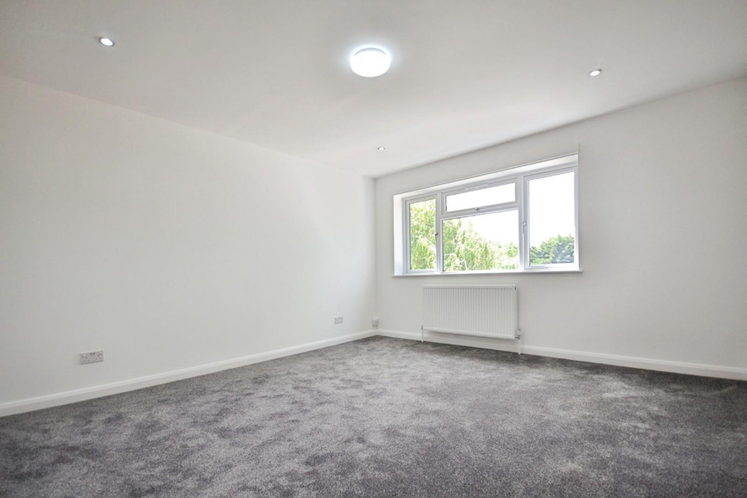 Dudley Close, Tilehurst, Reading
