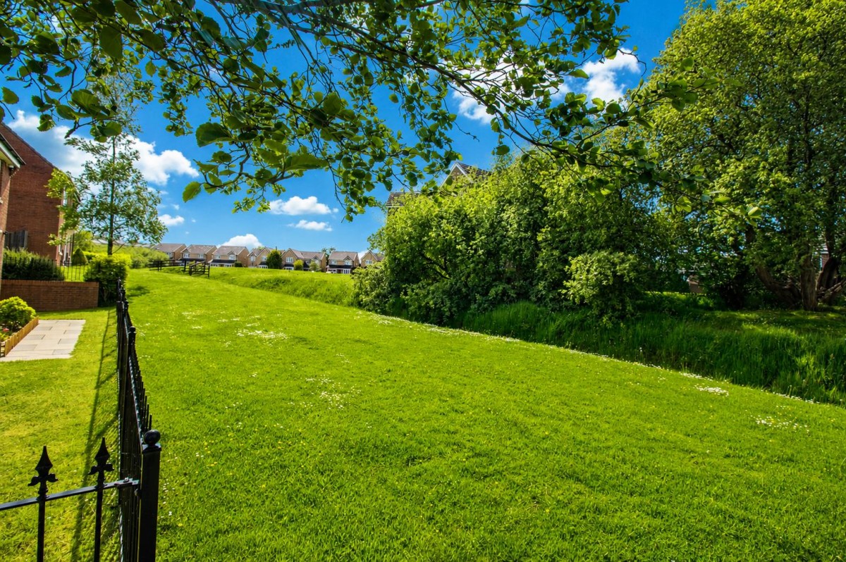 Corden Avenue, Darwen