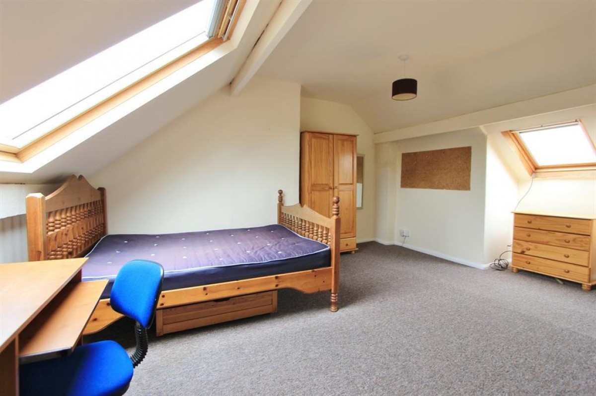 Warwick Terrace, Sheffield, S10 1LY